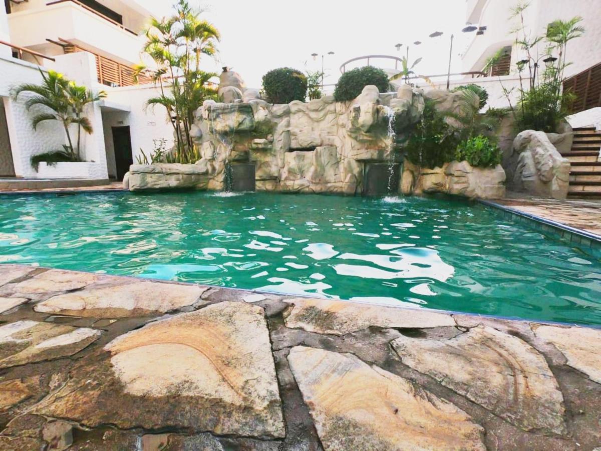 Suites Casa Blanca ซานตาครูซเดอลาเซียร์รา ภายนอก รูปภาพ